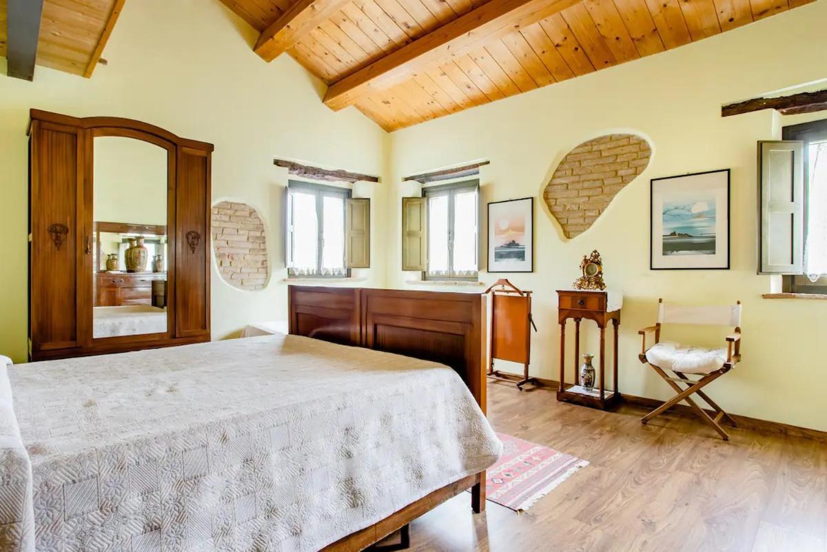 Agriturismo Campo Aperto Belvedere Ostrense エクステリア 写真